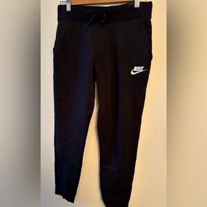 Nike Girls XL joggers